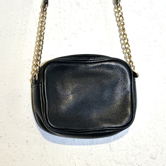 Michael Kors Black Pebbled Leather Small Fulton Crossbody Bag - Picture 5 of 15